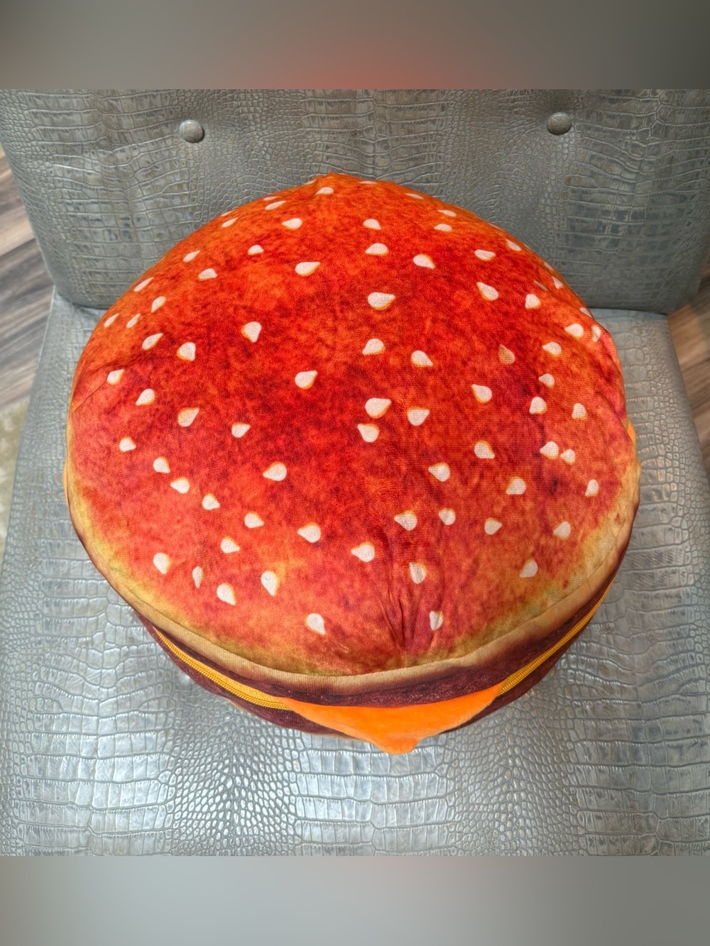 Cheeseburger Stuffy - Picture 2 of 5